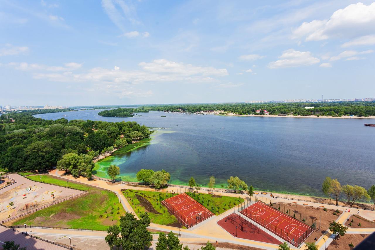 Stylish Views Apartments In The Parasol. Parus .Obolonskaya Embankment Kiev Esterno foto